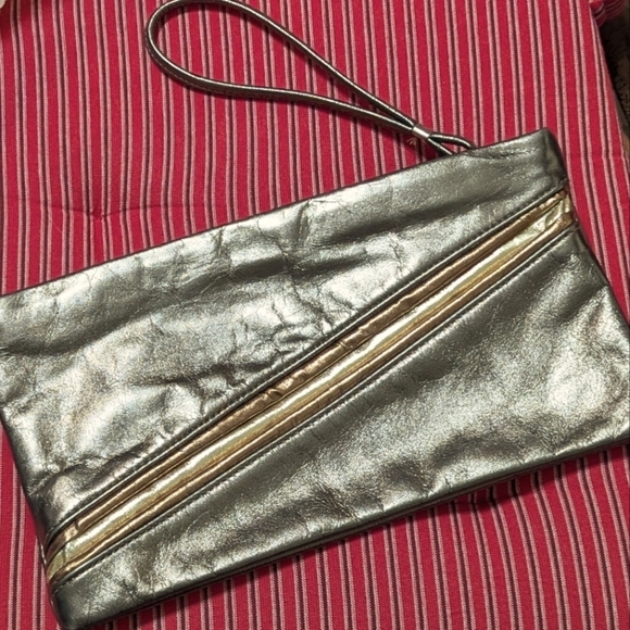 Vintage 1970's Disco Metallic Gold Envelope Clutch Purse Rare OneofaKind Cool - Picture 1 of 5